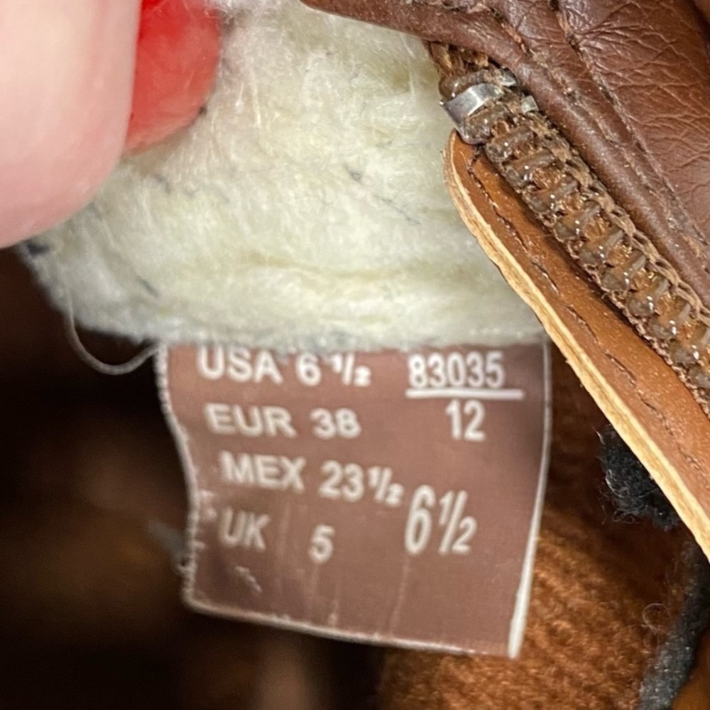 American Eagle - Chestnut Brown Short Boot - Size 6.5 - Picture 11 of 14